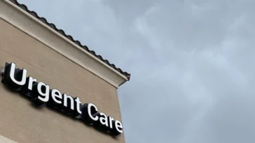 urgent care visit cost without insurance